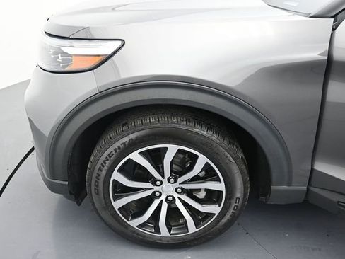 Used 2022 Ford Explorer ST image 9