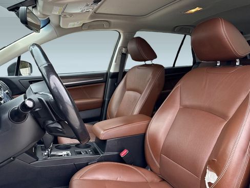 Used 2019 Subaru Outback 3.6R Touring w/ Protection Package #1 image 22