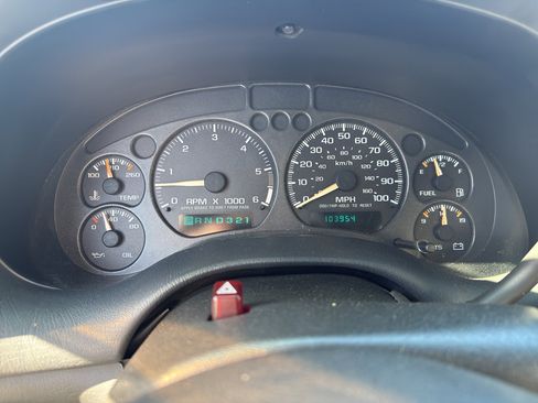 Used 2002 Chevrolet S10 Pickup LS w/ LS Preferred Equipment Group image 13