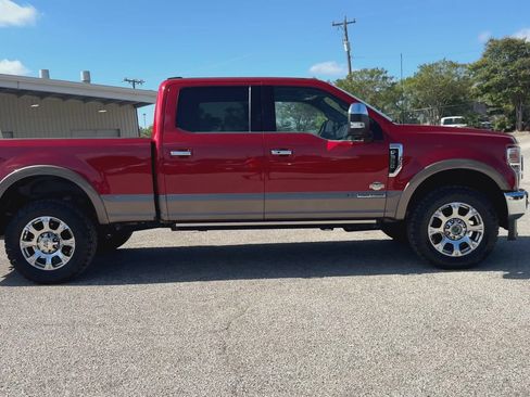 Used 2022 Ford F350 King Ranch w/ King Ranch Ultimate Package AWD/4WD image 9