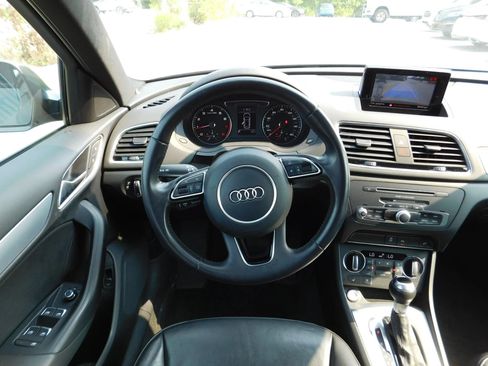 Used 2018 Audi Q3 2.0T Premium w/ Convenience Package AWD/4WD image 15