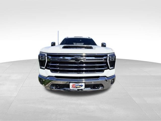 Certified 2025 Chevrolet Silverado 2500 LTZ w/ LTZ Plus Package AWD/4WD image 3