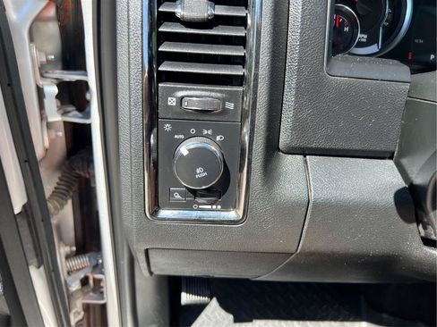 Used 2018 RAM 3500 Laramie w/ Sport Appearance Group AWD/4WD image 20