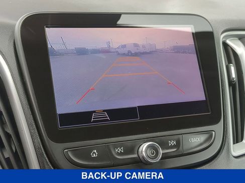Used 2023 Chevrolet Malibu LT FWD image 14