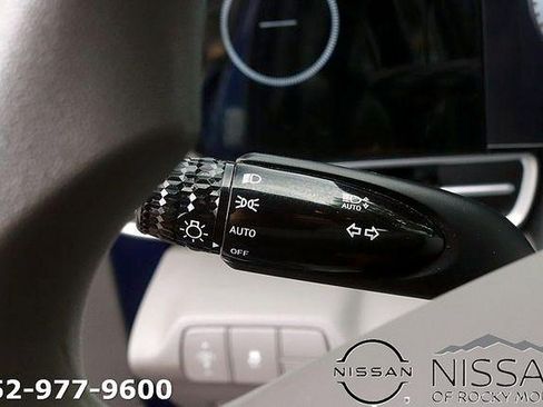 Used 2024 Hyundai Elantra SEL FWD image 22
