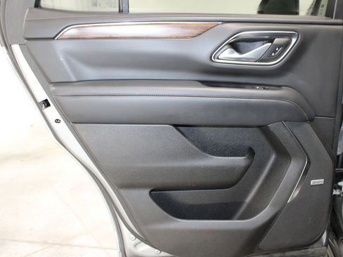 Used 2024 Chevrolet Tahoe High Country image 21