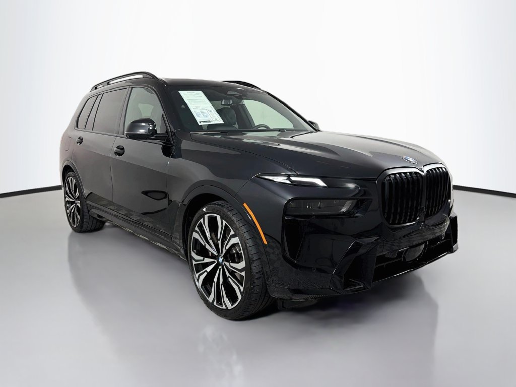 Used 2027 BMW X7 xDrive40i w/ M Sport Package AWD/4WD image 3