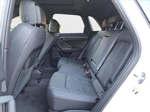 New 2025 Audi Q3 2.0T Premium w/ Convenience Package image 14