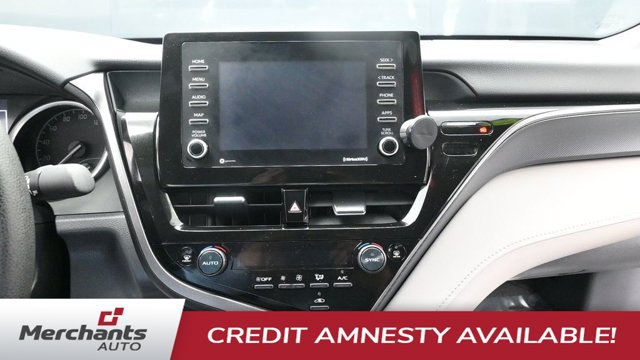 Used 2024 Toyota Camry LE FWD image 22