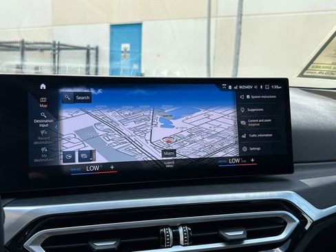 Used 2024 BMW 330i Sedan image 25