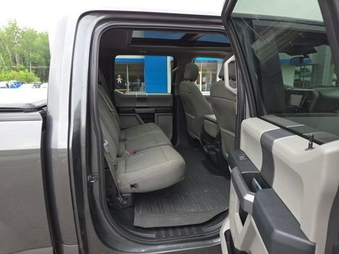 Used 2019 Ford F150 XLT w/ Equipment Group 302A Luxury AWD/4WD image 57