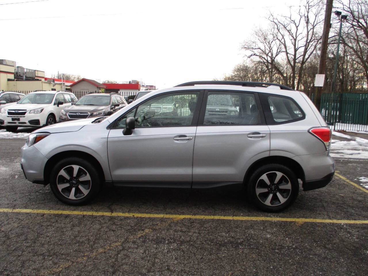 Used 2018 Subaru Forester 2.5i w/ Alloy Wheel Package AWD/4WD image 9