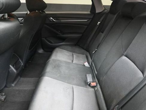 Used 2019 Honda Accord LX image 19