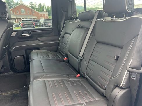 Used 2024 GMC Sierra 2500 AT4X AWD/4WD image 13