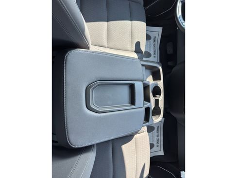 Used 2023 Chevrolet Silverado 1500 LT image 13