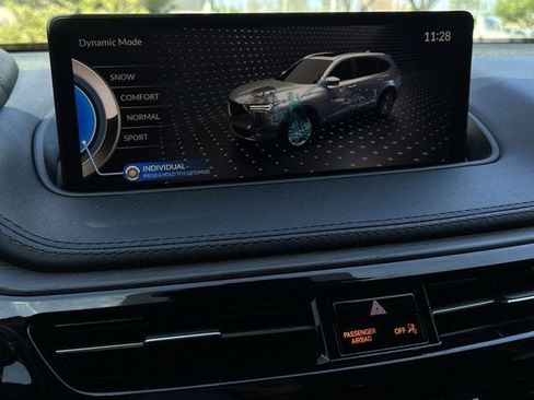 Used 2023 Acura MDX SH-AWD w/ Advance Package image 20