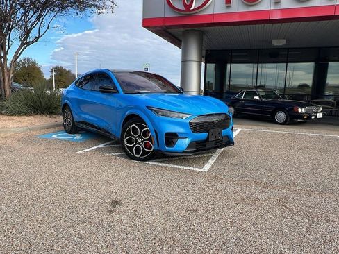 Used 2021 Ford Mustang Mach-E GT image 26