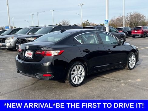 Used 2018 Acura ILX Base image 11