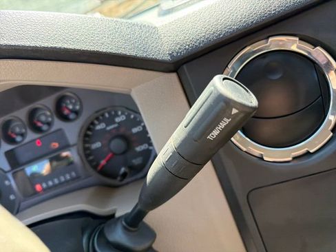 Used 2009 Ford F350 XL AWD/4WD image 19
