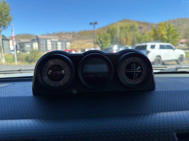 Used 2013 Toyota FJ Cruiser 4WD w/ Convenience Pkg image 22