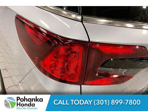 New 2026 Honda Odyssey Touring image 18