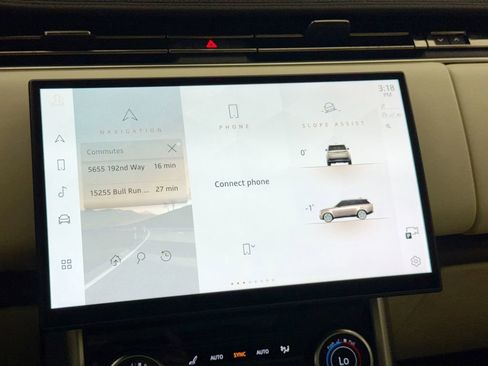 Certified 2023 Land Rover Range Rover SE AWD/4WD image 15