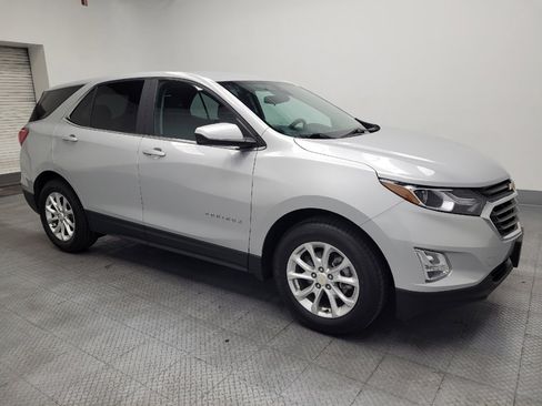 Used 2021 Chevrolet Equinox LT FWD image 11