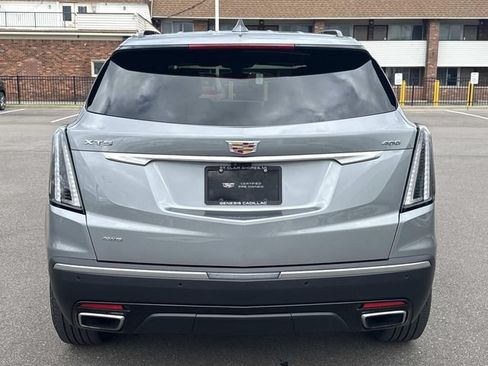 Certified 2024 Cadillac XT5 Sportv w/ Technology Package AWD/4WD image 7