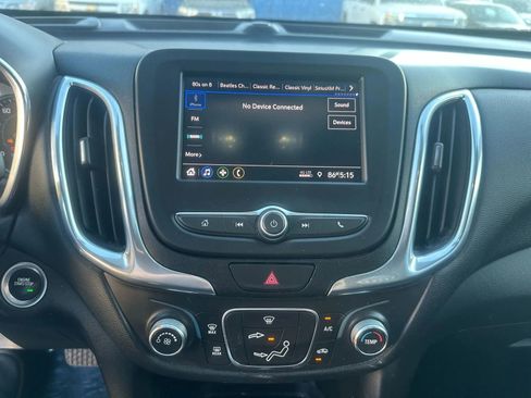Used 2020 Chevrolet Equinox LT image 11