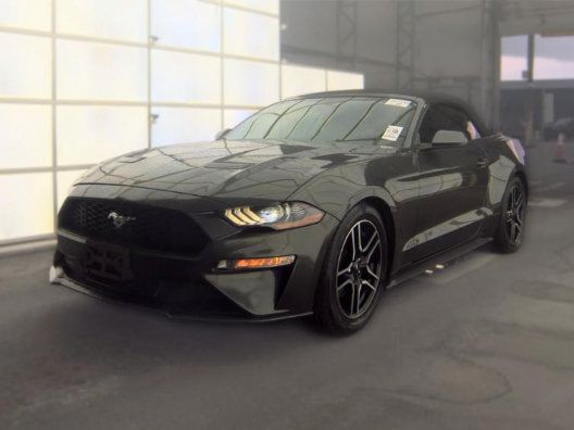 Used 2020 Ford Mustang Premium RWD image 3