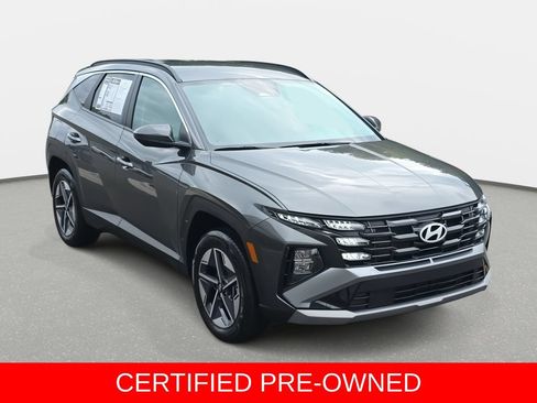 Certified 2025 Hyundai Tucson SEL AWD/4WD image 3