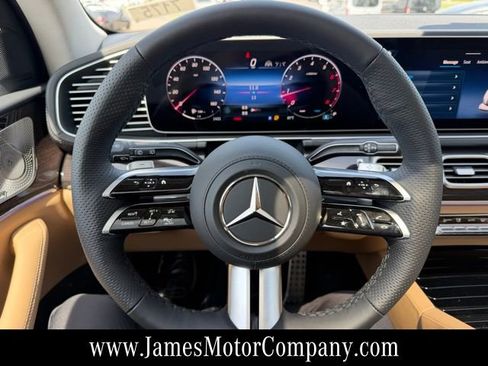 New 2026 Mercedes-Benz GLS 450 4MATIC image 19