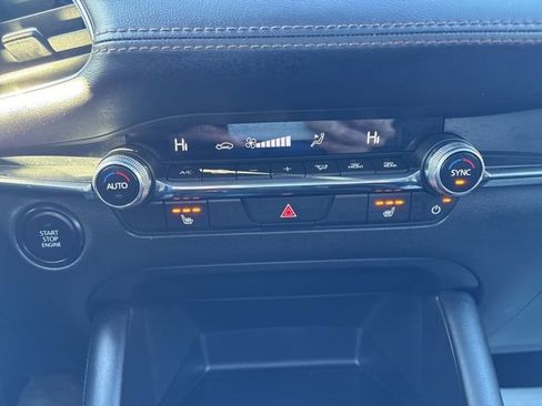 Used 2025 MAZDA MAZDA3 s image 22