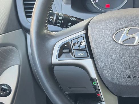 Used 2016 Hyundai Accent SE w/ Option Group 03 FWD image 28