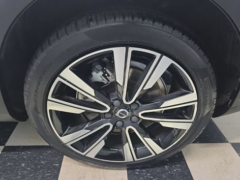 Used 2022 Volvo V60 T5 Cross Country w/ Advanced Package AWD/4WD image 9