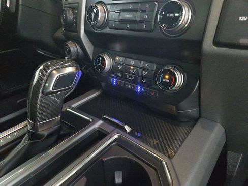 Used 2019 Ford F150 Raptor w/ Equipment Group 802A Luxury image 32