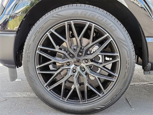 Used 2025 Ford F150 XL image 28