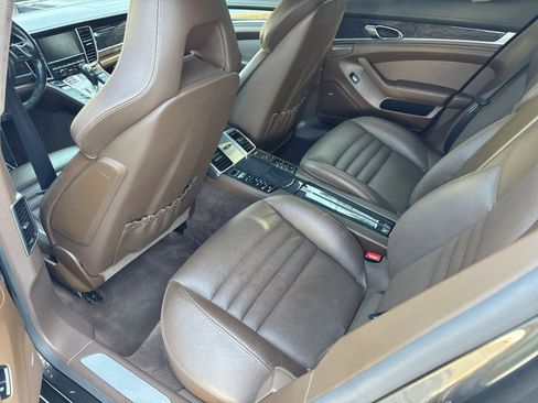 Used 2015 Porsche Panamera GTS image 25