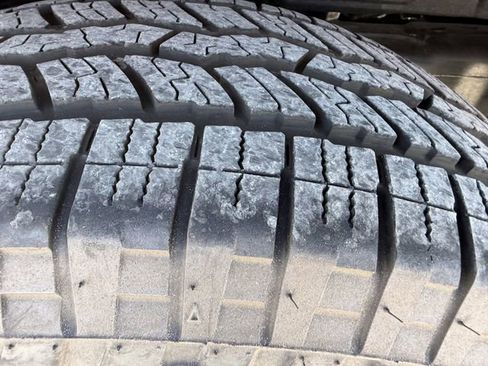 Used 2025 Toyota 4Runner TRD Off-Road image 35