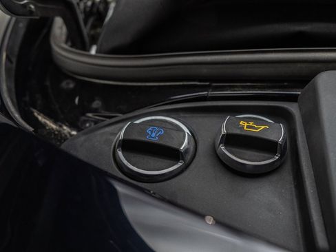 Used 2019 Porsche 911 Turbo S image 39