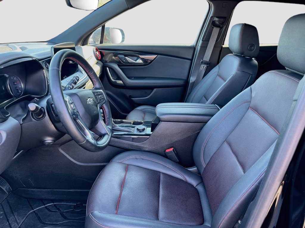 Used 2025 Chevrolet Blazer RS w/ Driver Confidence II Package FWD image 21
