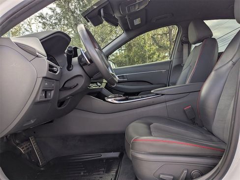 Used 2021 Hyundai Sonata SEL Plus image 2