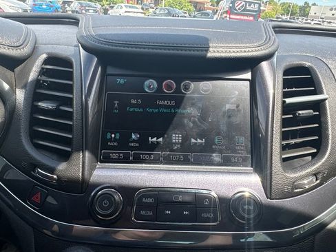 Used 2016 Chevrolet Impala LT w/ Convenience Package FWD image 20