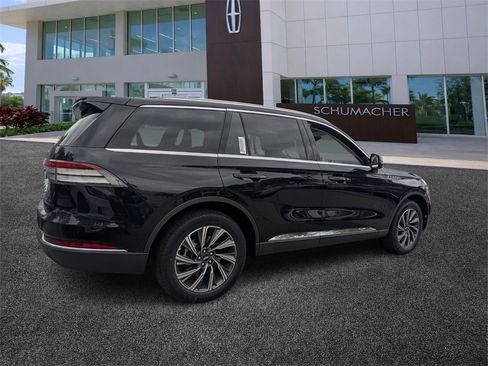 New 2026 Lincoln Aviator AWD image 7