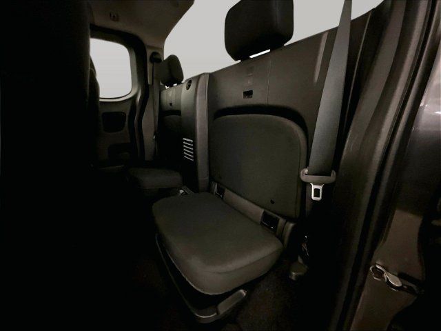 Used 2022 Nissan Frontier S w/ Technology Package AWD/4WD image 25