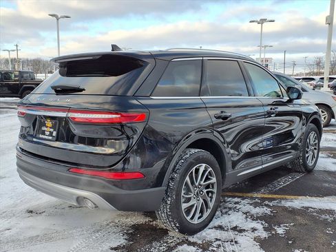 Used 2022 Lincoln Corsair AWD w/ Equipment Group 101A image 11