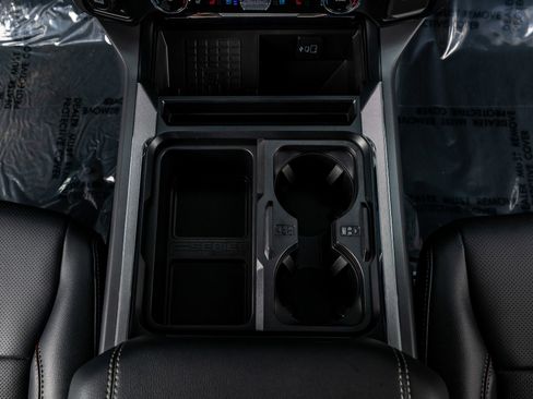 Used 2024 Ford F350 Lariat w/ FX4 Off-Road Package image 29