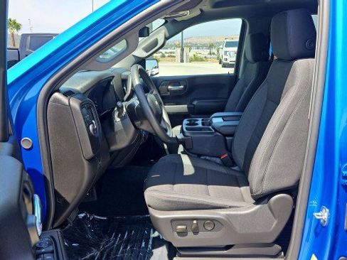 Used 2026 Chevrolet Silverado 1500 Custom RWD image 18