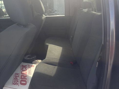 Used 2018 RAM 1500 Express image 8