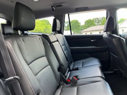 Used 2018 Honda Pilot EX-L image 19